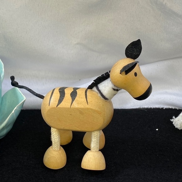 Handcrafted, Eco, Anamalz discontinued, poseable wooden toys - Picture 2 of 8